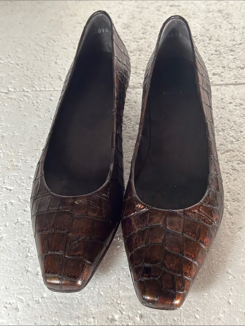 Stuart Weitzman SZ 8 Brown Croc-Embossed Leather Flats Chic Old Money Luxury - Picture 2 of 10